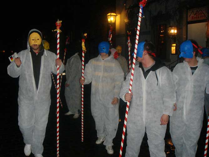 Nachtumzug der Alt-Linner Junggesellen am Schw&ouml;rdonnerstag 2008