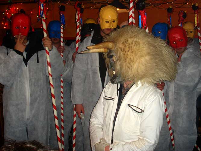 Nachtumzug der Alt-Linner Junggesellen am Schw&ouml;rdonnerstag 2008