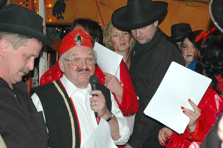 Nicht nur ein "Jeck" feiert seinen Geburtstag am Rosenmontag!
