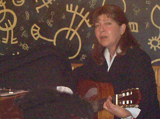 Carpe Diem. Isabel Lea-Plaza Gluschak liest im Caf&eacute; Konkurs.