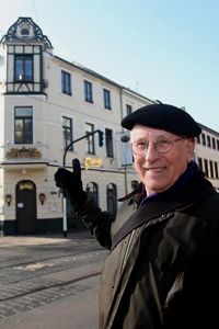 Ulrich Pudelko vor "Gleumes"