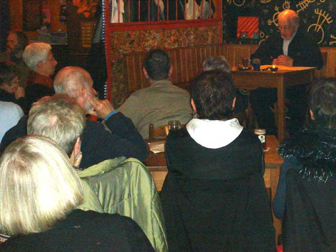 Gerd Funk liest "Reise in die Vergangenheit"