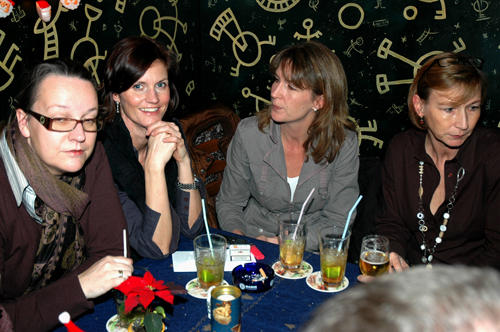 Bild zu Scheinheiligabend im Caf&eacute; Konkurs