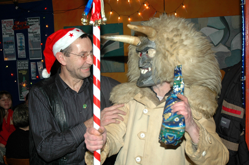 Bild zu Scheinheiligabend im Caf&eacute; Konkurs